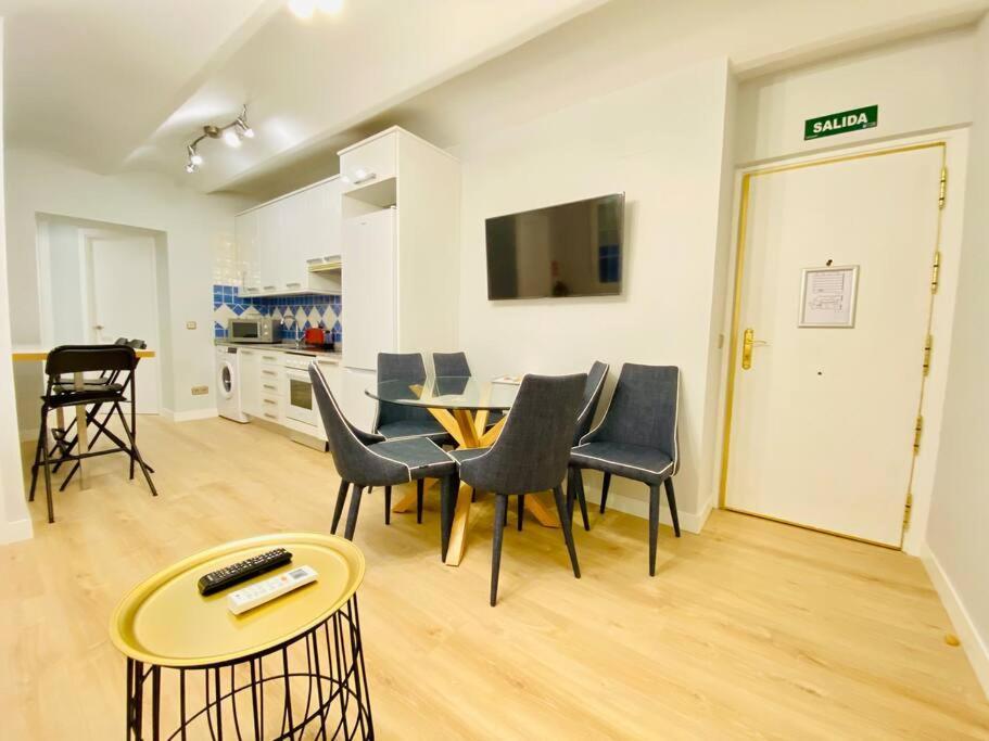 Plaza Santa Ana Ec Apartment มาดริด ภายนอก รูปภาพ